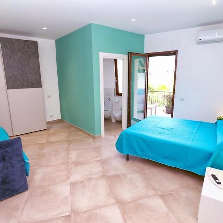 Guest House Rione Cappuccini Сант'Агнело Екстериор снимка